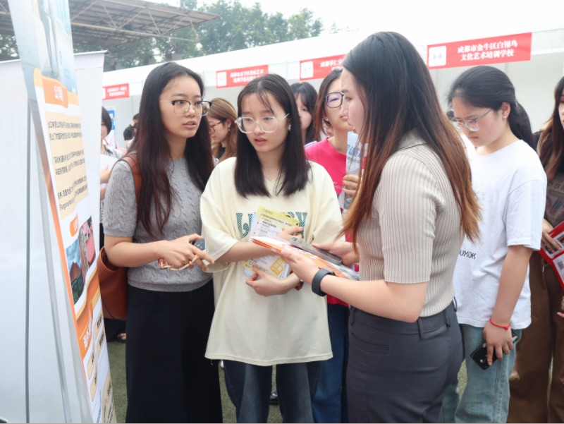 b1610990-54b8-427f-82c9-0d1085bc5252.jpg